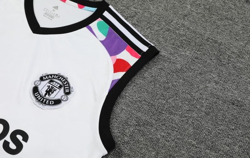 24/25 Manchester United White Vest Jeresy+Shorts - Image 8