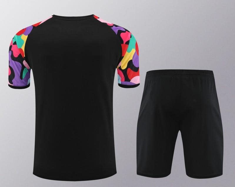 24/25 Manchester United Black Short Sleeve Jeresy+Shorts - Image 18