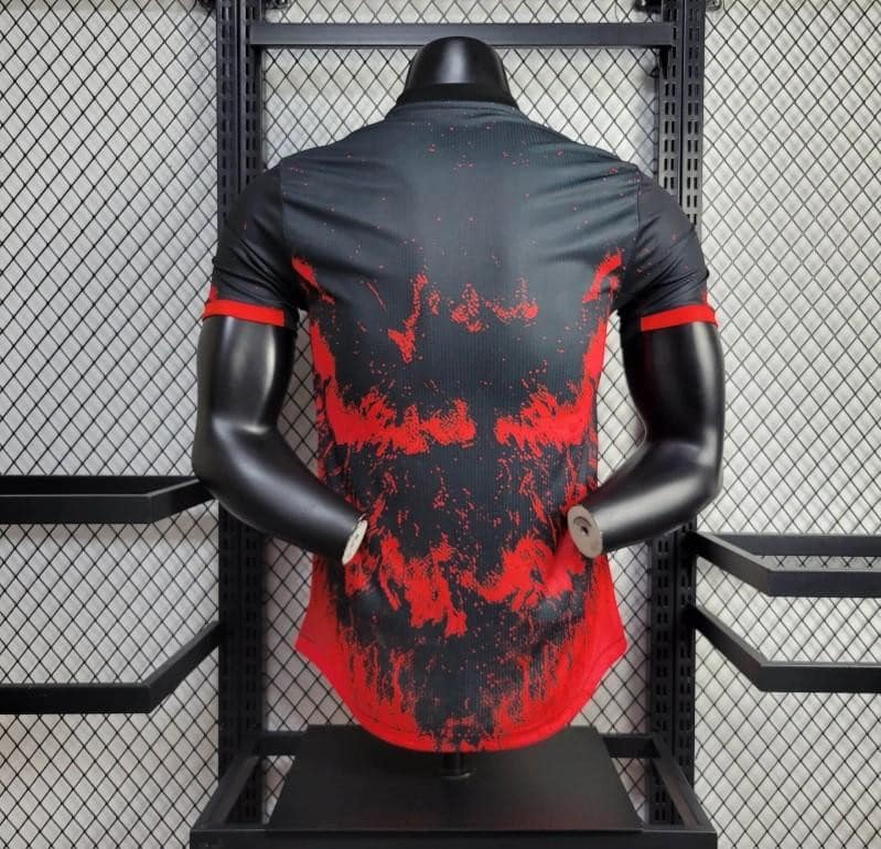 Player Version 24/25  Manchester United Black/Red Special Jersey - Image 6