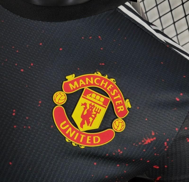 Player Version 24/25  Manchester United Black/Red Special Jersey - Image 8