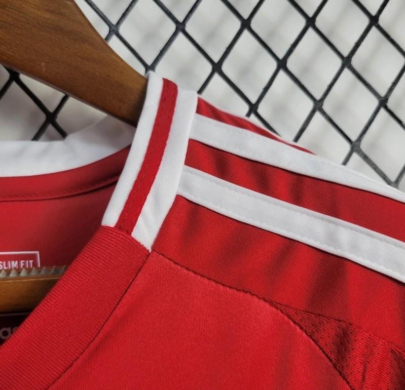 24/25 Women Manchester United Home Jersey - Image 4