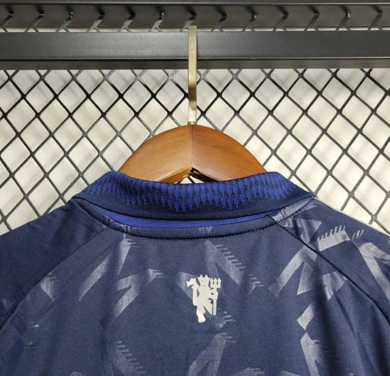 24/25 Kids Manchester United Away Jersey - Image 6