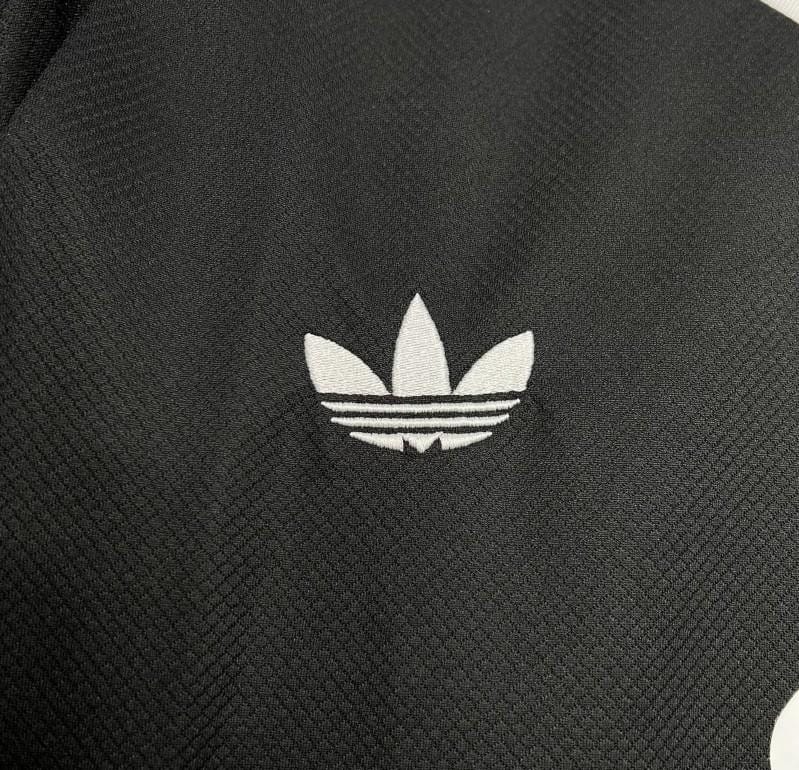 24/25 Manchester United Fourth Goalkeeper Jersey - Image 6