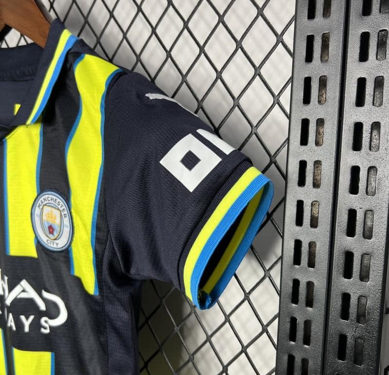 24/25 Kids Manchester City Away Jersey - Image 3