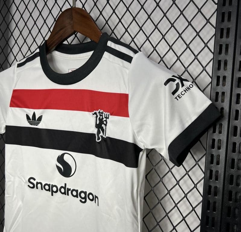 24/25 Kids Manchester United THIRD Jersey - Image 5