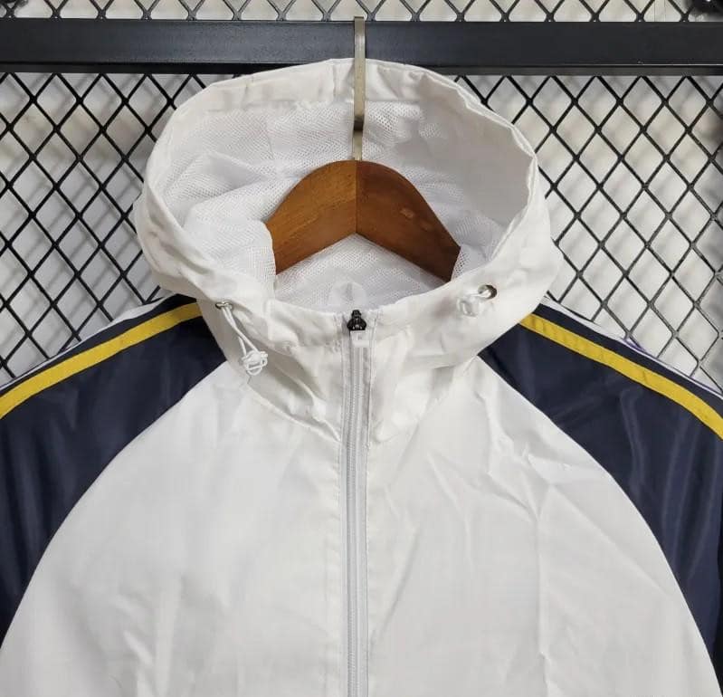 24/25 Real Madrid White Windbreaker - Image 5