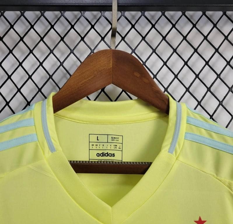 24/25 Spain Away Yellow Jersey - Image 3