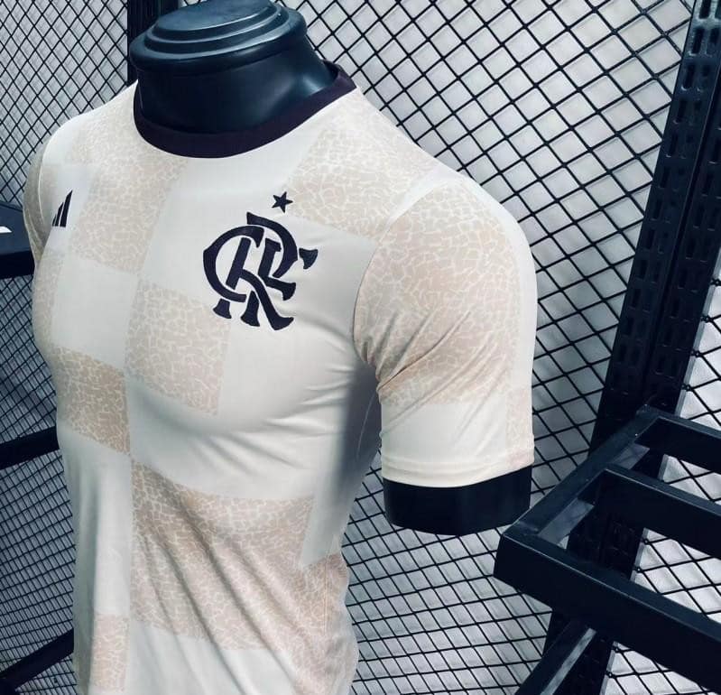 Player Version 24/25 Flamengo Pre-Match White Training Jersey - Image 4