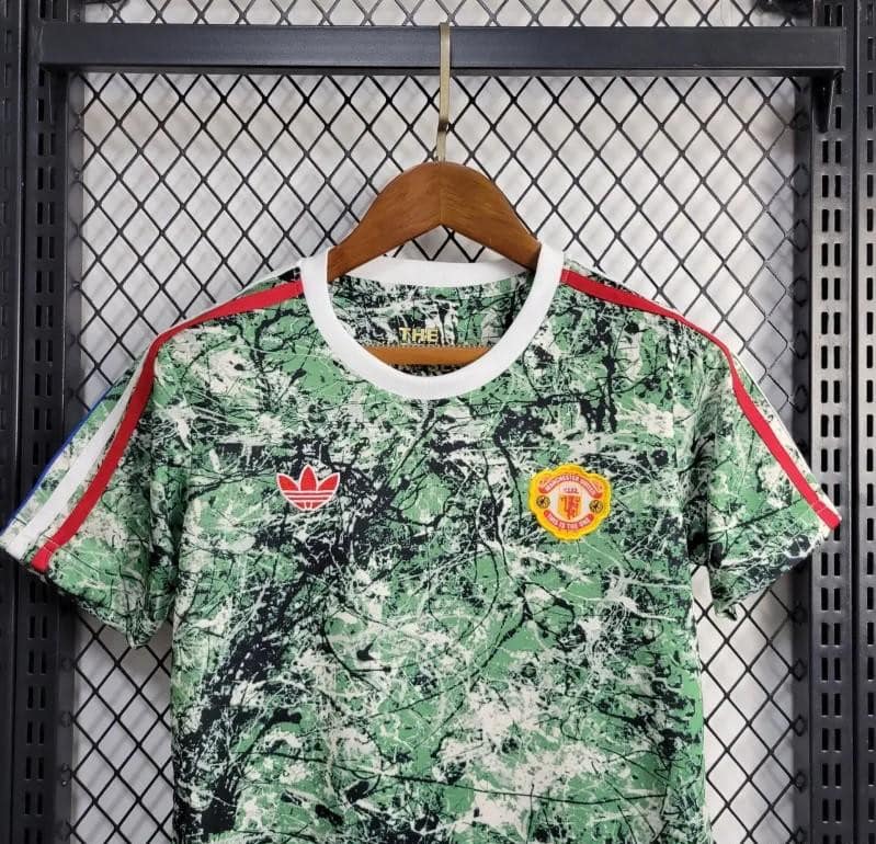 24/25 Kids Manchester United F.C X Stone Roses Icon Jersey - Image 3