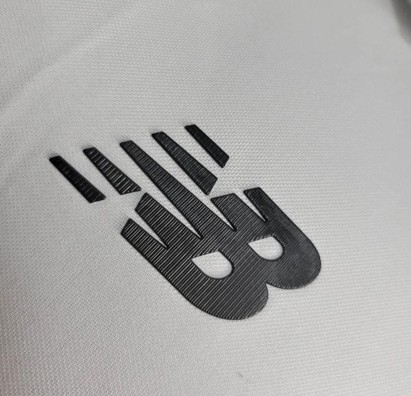 Player Version 2024/25 Sao Paulo Home Jersey - Image 9