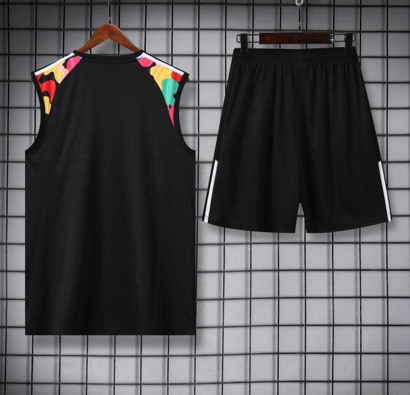 24/25 Manchester United Black Vest Jeresy+Shorts - Image 17