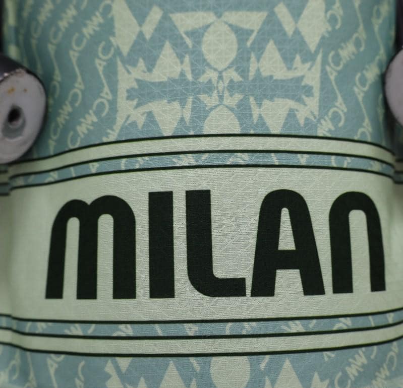 Player Version 24/25 AC Milan Green Special Jersey - Image 2