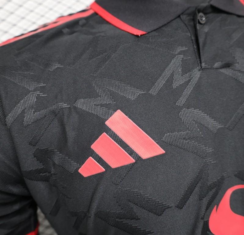 Player Version 25/26 Manchester United Black Special Jersey - Image 5