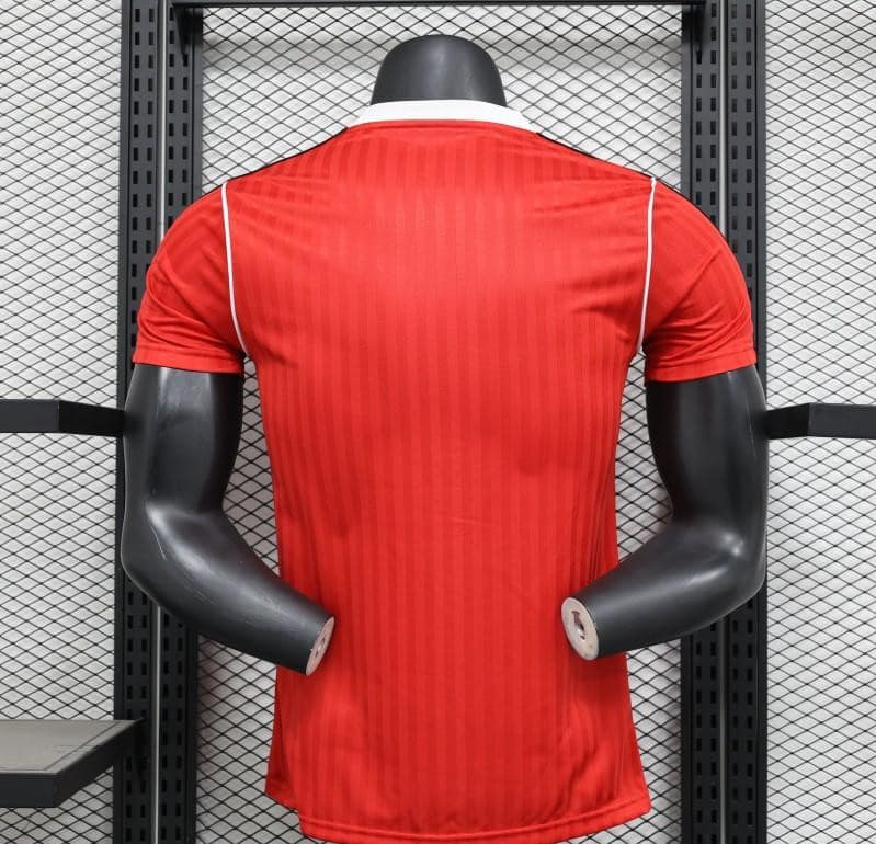 Player Version 25/26 Manchester United Icon Red Jersey - Image 2