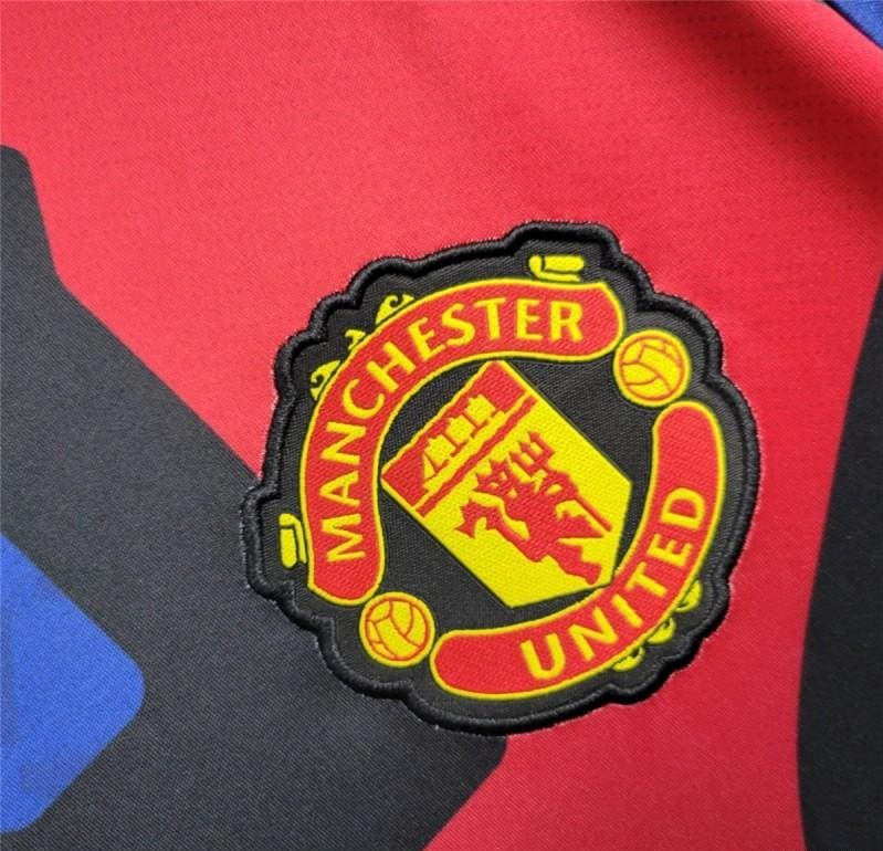 24/25 Manchester United Training Jersey - Image 5