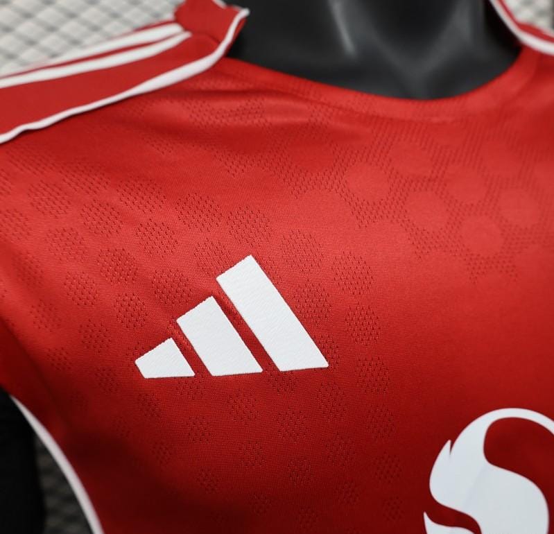 Player Version 25/26 Manchester United Home Jersey - Image 9