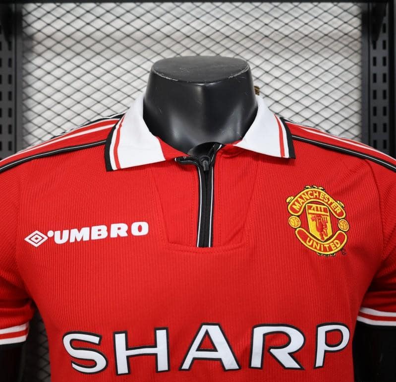 Player Version 98/99 Manchester United Home Jersey - Image 3