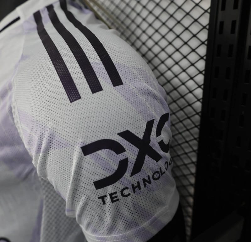 25/26 Player Version Manchester United Away Jersey - Image 2