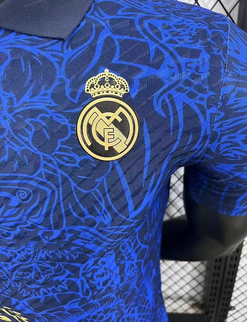 Player Version 24/25 Real Madrid Yellow Dragon Jersey - Image 7