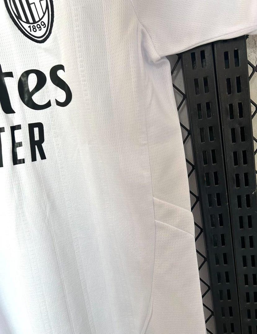 24/25 AC Milan Away Jersey - Image 6