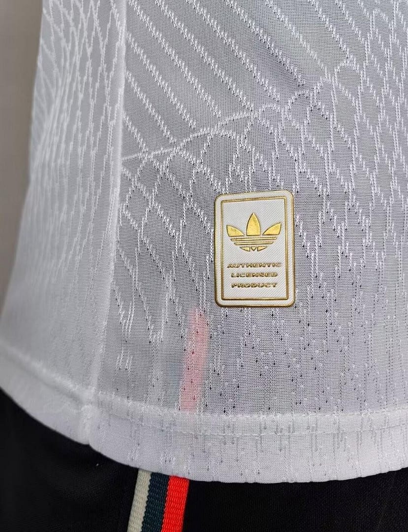 Player Version 24/25 Manchester United Third White Jersey - Image 7