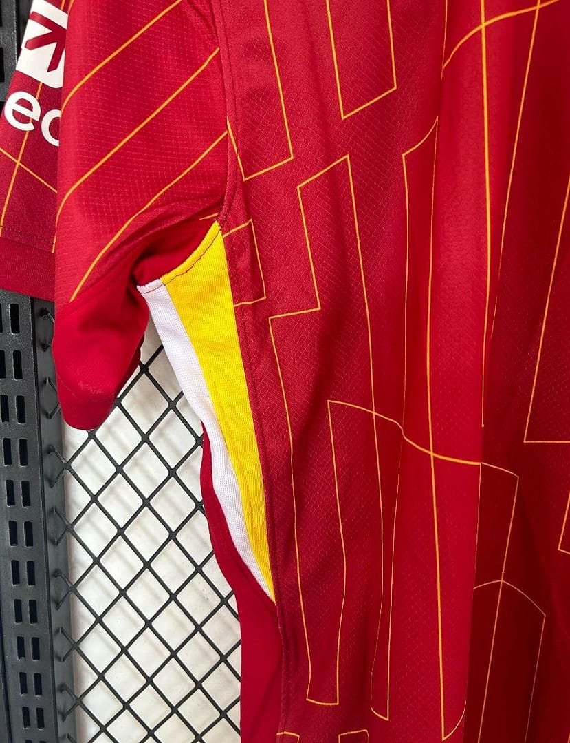 24/25 Liverpool Home Jersey - Image 7