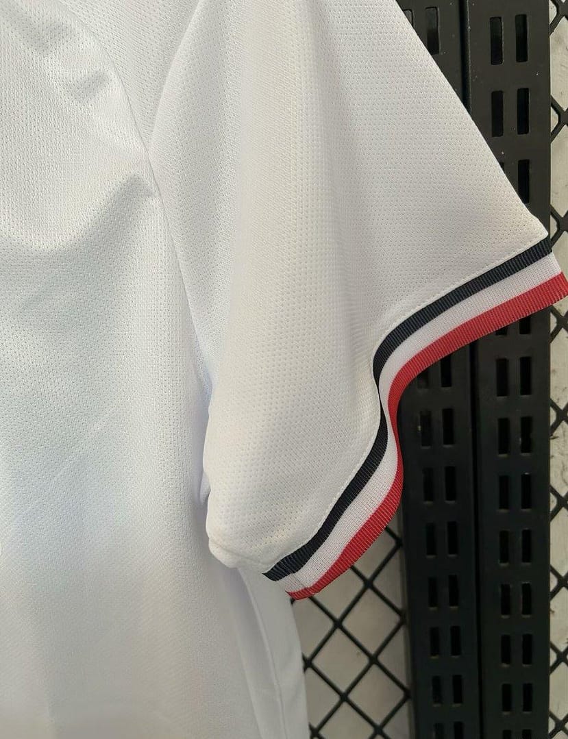 25/26 Manchester United White Rose Pattern Special Jersey - Image 7