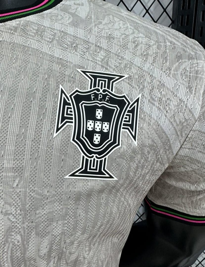 Player Version 2025 Portugal Away White with Subtle Pattern Jersey - Image 3